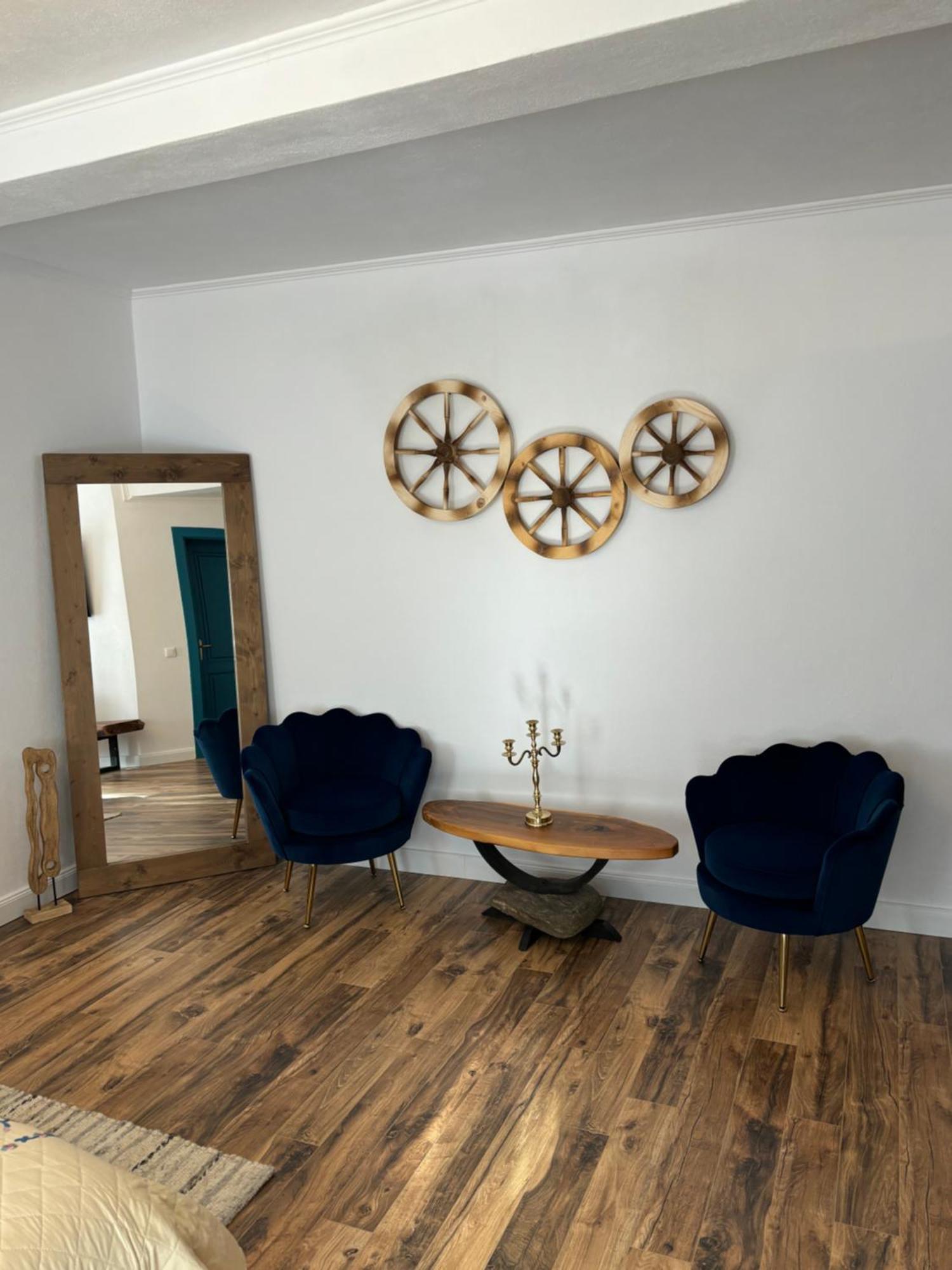 Blue House Citadel Elite Sighisoara Apartment Екстериор снимка